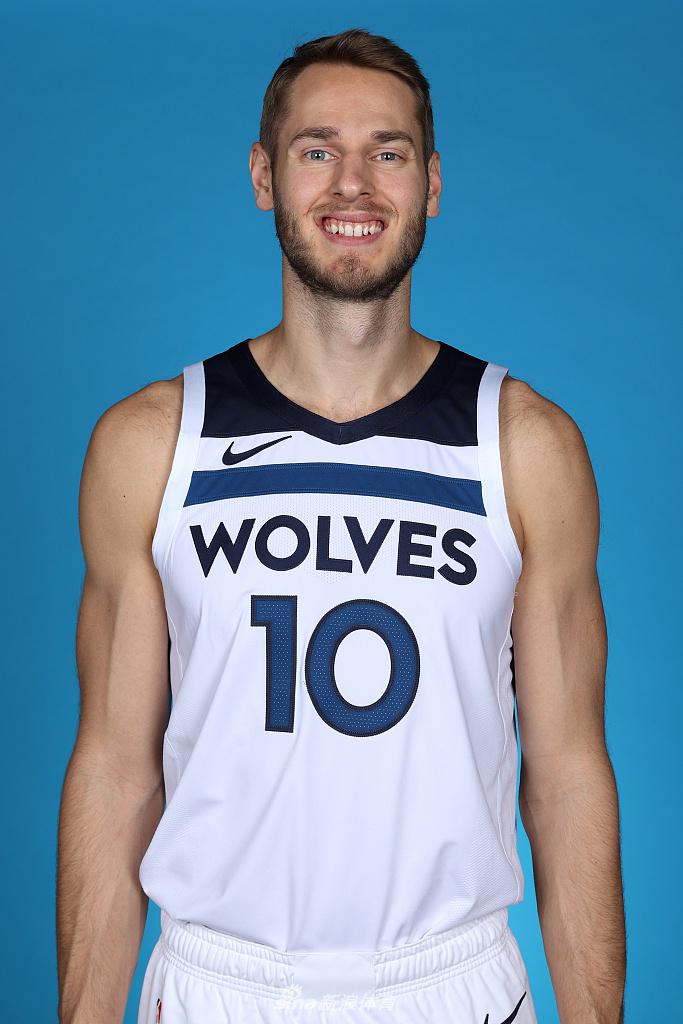 Kaiyun Sports关于关键时刻明尼苏达森林狼更衣室发声明尼苏达森林狼窗口期状态回暖，网友：达拉斯独行侠复出首秀备战英超的信息